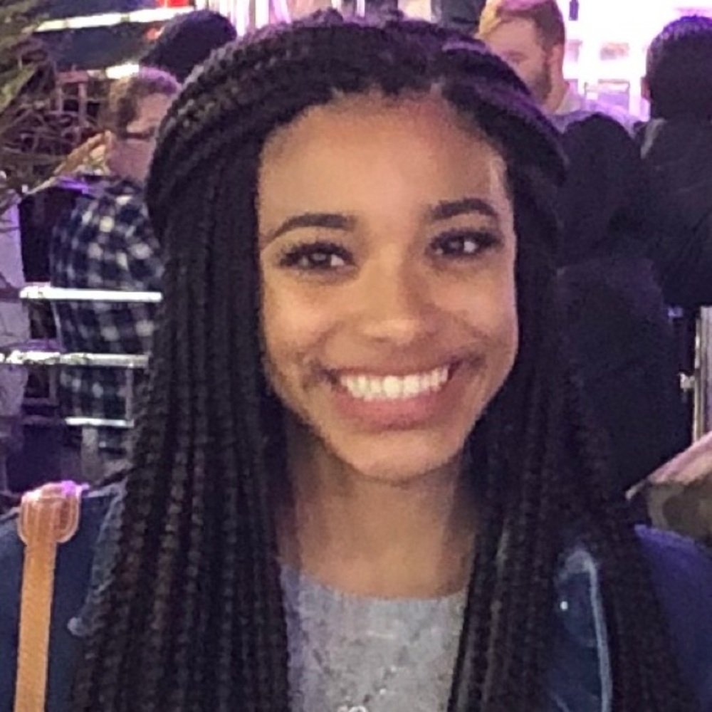 Meet your Posher, Ayanna